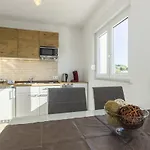 דירה Gornje Starine Tribalj