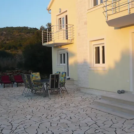 Gornje Starine Appartement *