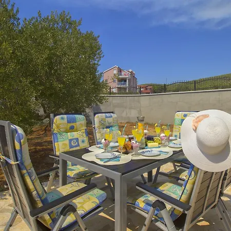 Gornje Starine 公寓