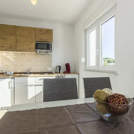 公寓 Gornje Starine Tribalj