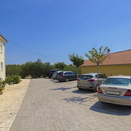 Gornje Starine Apartman