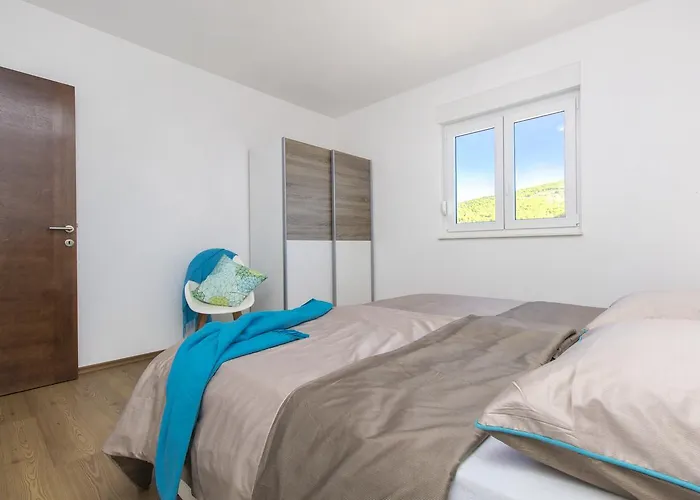 Gornje Starine Tribalj