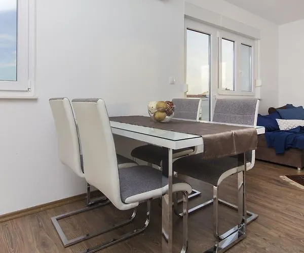 דירה Gornje Starine Tribalj