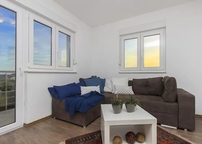 Gornje Starine Tribalj